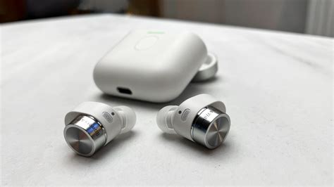 Bowers & Wilkins Pi7 S2 review: Premium earbuds with not-so-premium ...