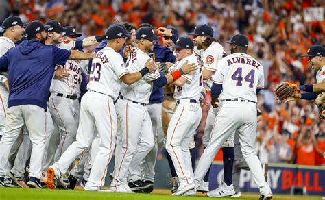 Astros advance to ALCS with Game 5 win over Rays