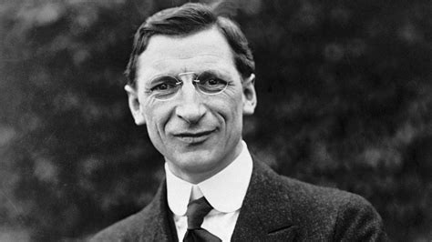 How a fruit cake helped Eamon de Valera escape Lincoln Prison - BBC News