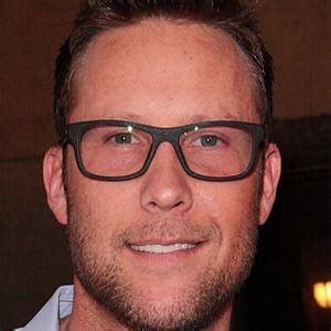 Michael Rosenbaum - Age, Family, Bio | Famous Birthdays