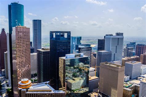 Downtown Houston buildings and streetscape | Vibration Analysis : Infrared : CBM Services