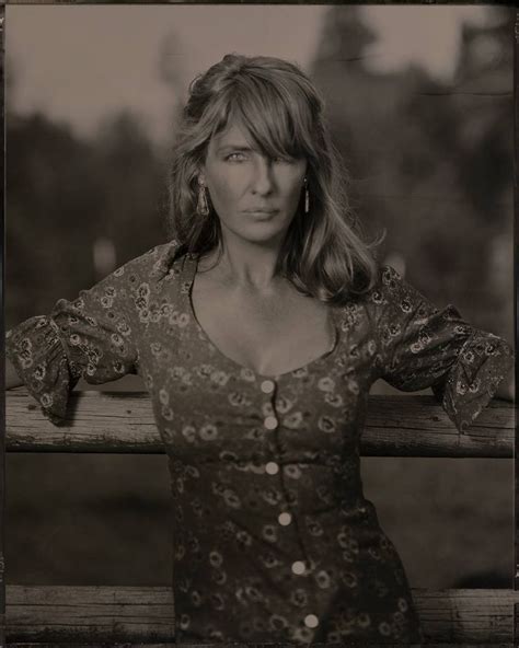 Beth Dutton | Beth dutton style, Yellowstone series, Kelly reilly