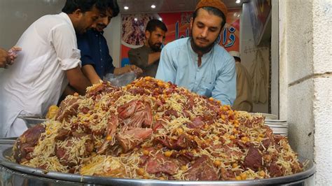 Zaiqa Chawal Most Special Chawal Of Peshawar | PAKISTANI STREET FOOD PESHAWAR - YouTube