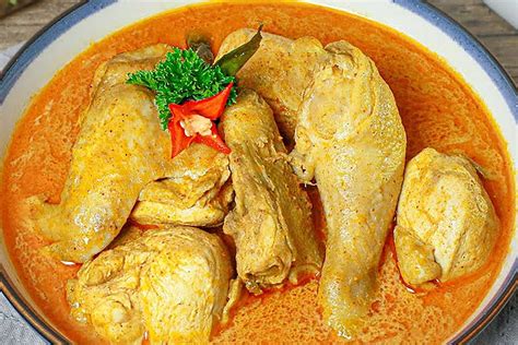 Ini Resep Gulai Ayam Khas Rumah Makan Minang yang Nikmat dan Kental