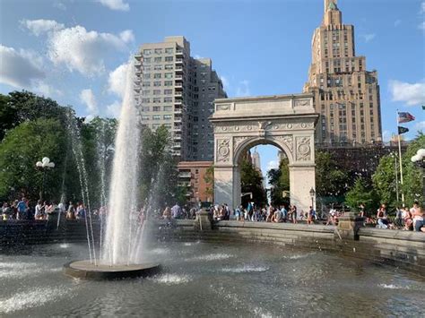 Washington Square Park (New York City) - 2020 All You Need to Know BEFORE You Go (with Photos ...