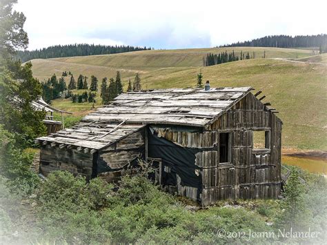 Abandoned Barn–Photography | Be Holy!