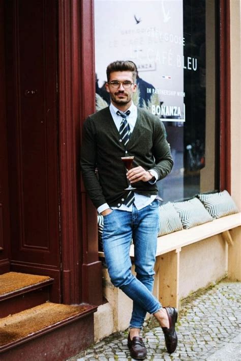 40 Simple and Classy Teachers Outfits for Men - Machovibes