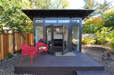 15 Compact Modern Studio Shed Designs For Your Backyard