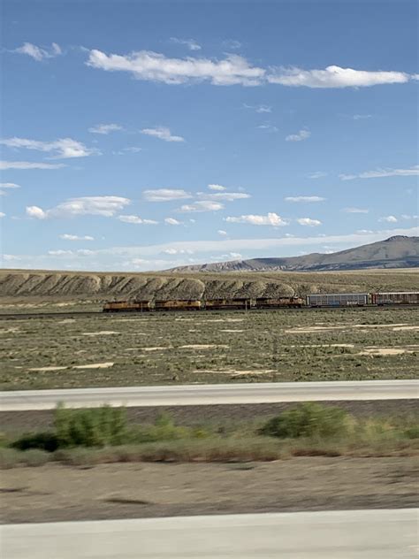 Big big train in Wyoming : r/trains