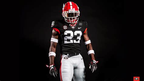 Georgia Bulldogs reveal new Nike uniforms for 2020 season