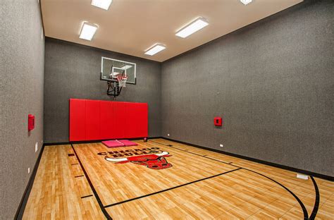 Indoor Basketball Courts | Homes of the Rich