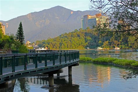 Sun Moon Lake: Vacationing Taiwanese Style - ourglobaltrek