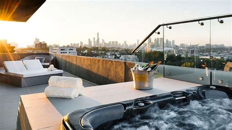 Melbourne’s top 5 romantic getaways - Wotif Insider