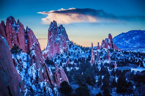 Sunrise at Garden of the Gods | Smithsonian Photo Contest | Smithsonian Magazine