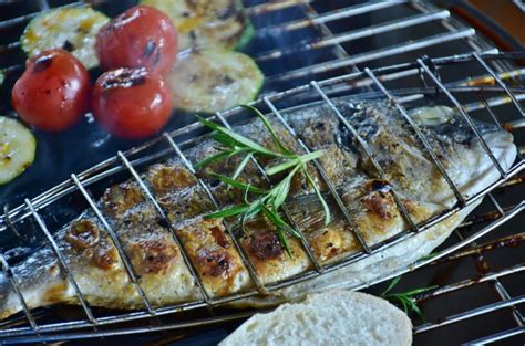 Tips to help you perfect the art of the fish braai - Chantal Lascaris