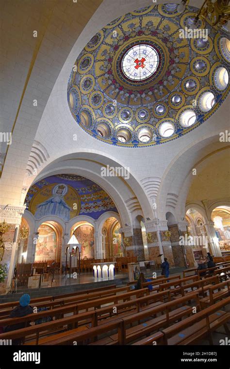 Lourdes, France - 9 Oct, 2021: Interior views of the Basilica Sanctuary ...