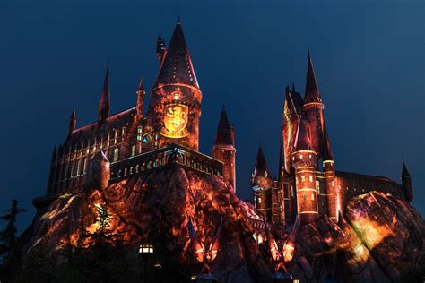 Universal Studios Hollywood Casts a Dazzling Spell on “The Wizarding World of Harry Potter” with ...