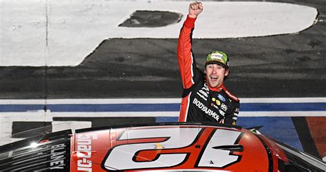 Blaney snaps 59-race winless streak in Coca-Cola 600 | NASCAR