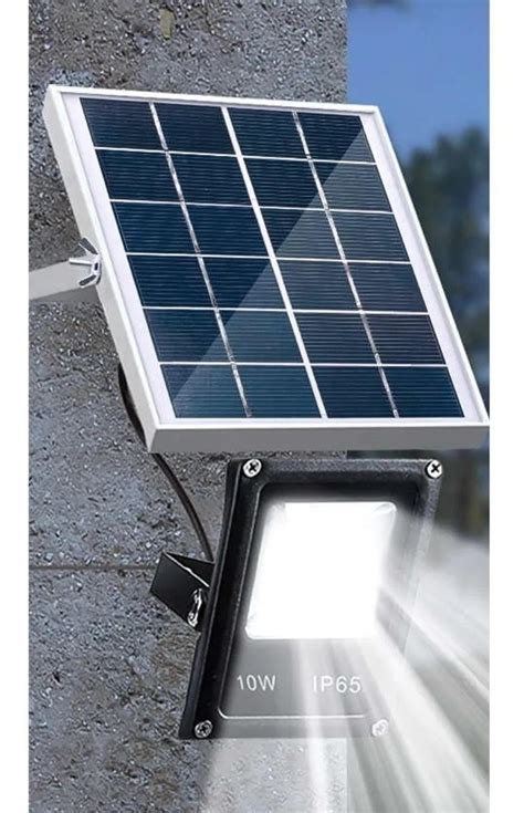 Foco Solar Led Exterior 10w Con Panel Solar - Sumatel | Mercado Libre