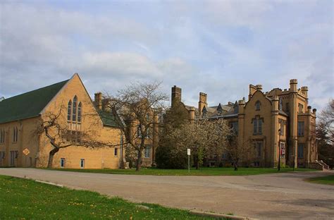 Eye Candy: Trafalgar Castle School