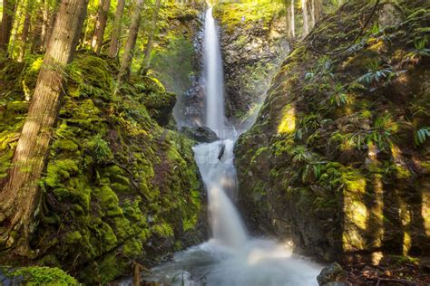 Waterfall in Canada | Stock image | Colourbox