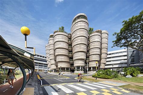 Nanyang Technological University Наньянский технологический университет ...