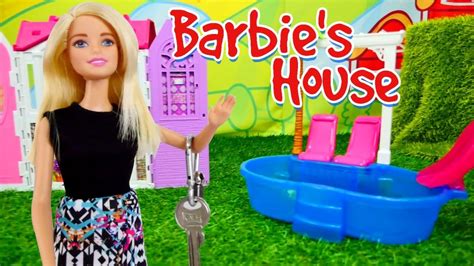 A Barbie House Tour. Doll Dreamhouse Playset. - YouTube