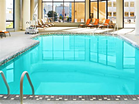 8 Best Memphis Hotels with Indoor Pools (with Prices & Photos) – Trips To Discover