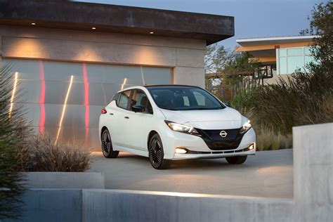 Nissan Debuts The New 2023 LEAF Featuring Updated Exterior