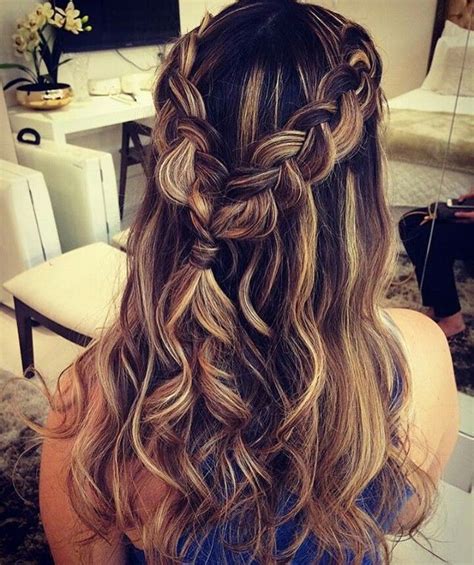 #quinceanerahairstyles | Prom hairstyles for long hair, Homecoming hairstyles, Long hair styles