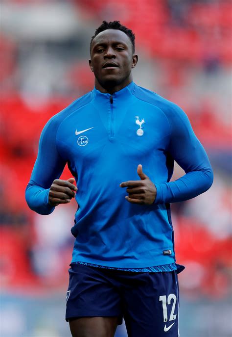 Celtic transfer news: Spurs star Victor Wanyama in Lennon’s thoughts but deal unlikely – The ...