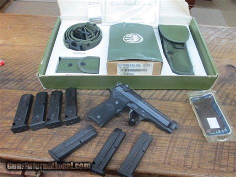 Beretta M9 special edition Pistol Original box Accessories