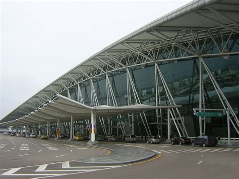 File:Guangzhou Baiyun Airport 1.JPG