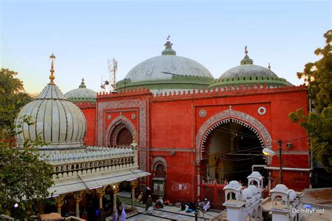 Dargah of Hazrat Nizamuddin Auliya & Zamait Khana Mosque in background at Nizamuddin Basti area ...