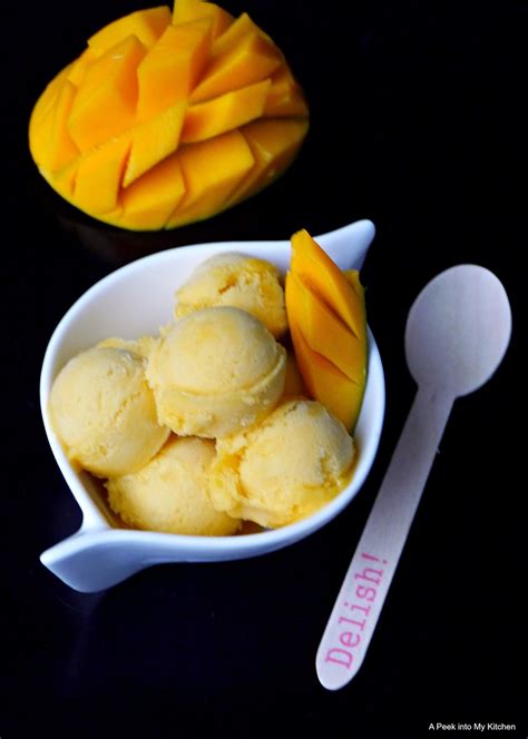 A Peek into My Kitchen: Eggless Mango Gelato with Aquafaba Whipped Cream - Day 162