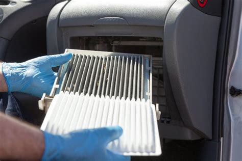 Importance Of Your Cabin Air Filter | CarHub Automotive Group