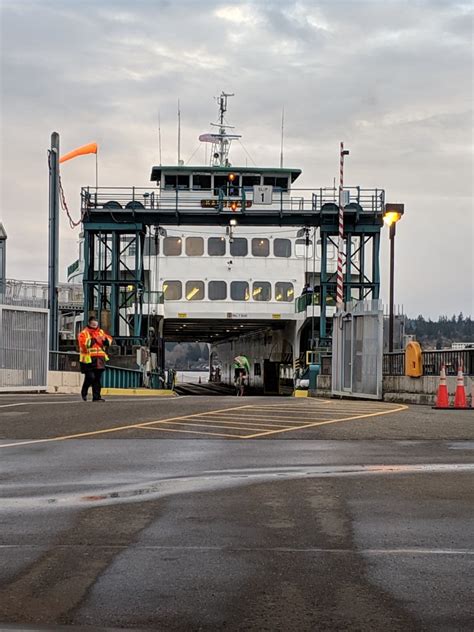 BREMERTON FERRY TERMINAL - 144 Photos & 59 Reviews - Public Transportation - 211 1st St ...