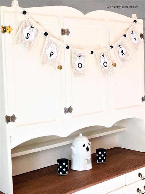 Spooky Halloween Banner - Pretty DIY Home