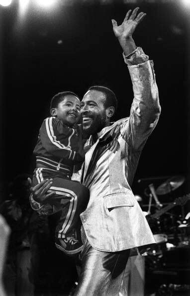 Marvin and his son Frankie | Marvin gaye, Marvin, Motown