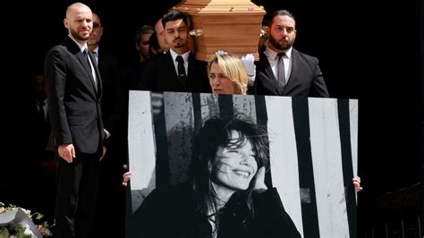 Jane Birkin funeral sees fans and famous faces farewell actress and fashion icon in Paris - ABC News