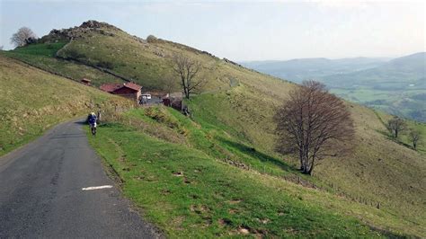 Camino de Santiago saint jean roncesvalles por orisson - YouTube