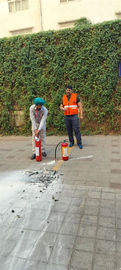 RAJEEV KUMAR on LinkedIn: At Holiday inn Bengaluru Racecourse today we conducted fire and mock ...