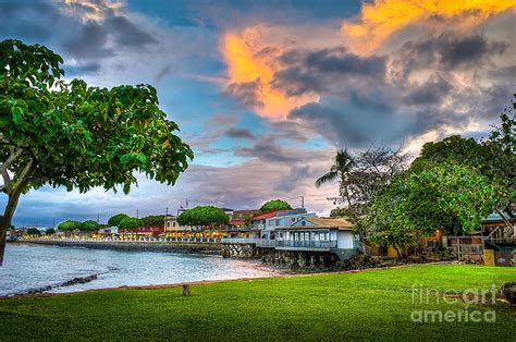 Lahaina Sunset Beauty Photograph by Ken Andersen - Pixels