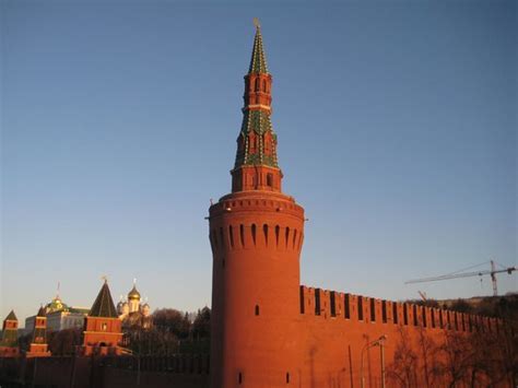 Kremlin Walls - Picture of Kremlin Walls and Towers, Moscow - TripAdvisor