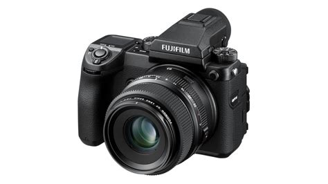 Fujifilm GFX 50R vs. Fujifilm GFX 50S, Apa Beda Dua Kamera Medium Format Ini? | BukaReview