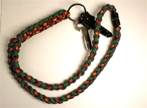 35 DIY Paracord Lanyard Patterns | Tutorials | Lanyard, Diy lanyard ...