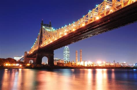 Premium Photo | Queensboro bridge night