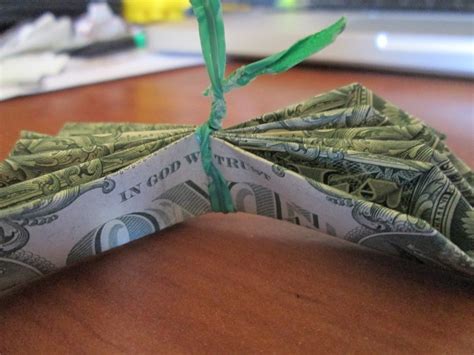 Origami Money Flower (How To) · How To Make A Flowers & Rosettes · Papercraft on Cut Out + Keep