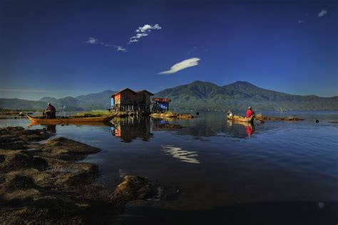 Danau Tempe - Indahnya Danau Terbesar ke-2 di Sulawesi Selatan