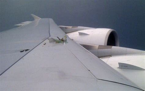 Photos – Qantas A380 Engine Failure – Flightstory.net – Aviation Blog